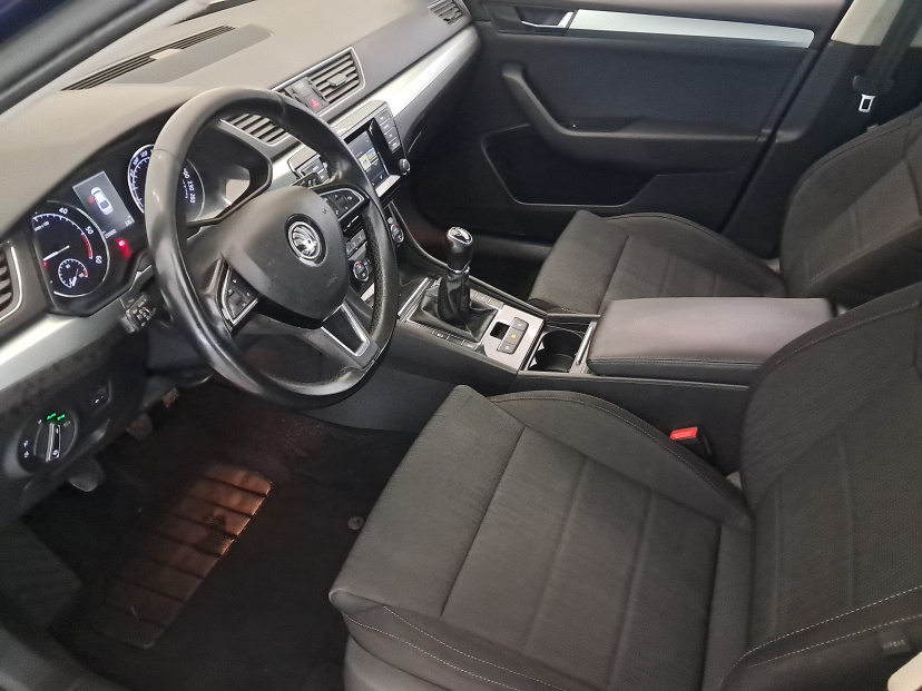 Škoda Superb, 2016