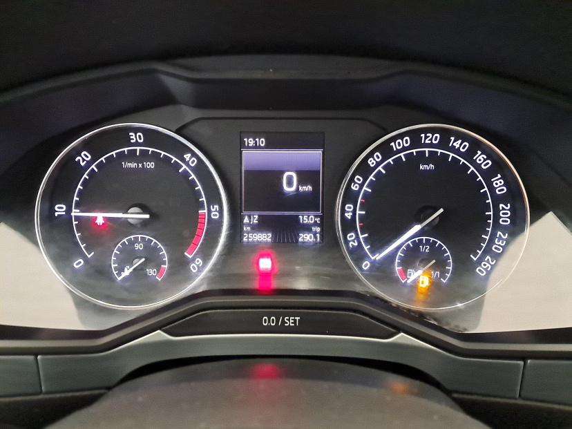 Škoda Superb, 2016