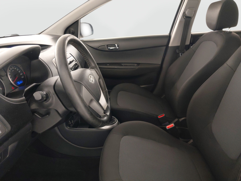 Hyundai i20, 2013