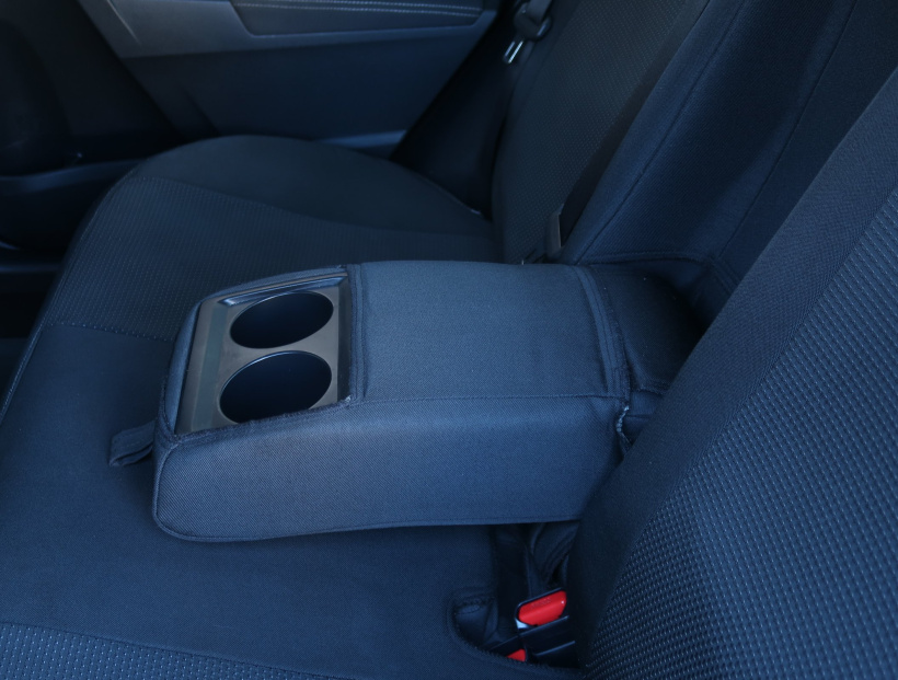 Toyota Corolla, 2016