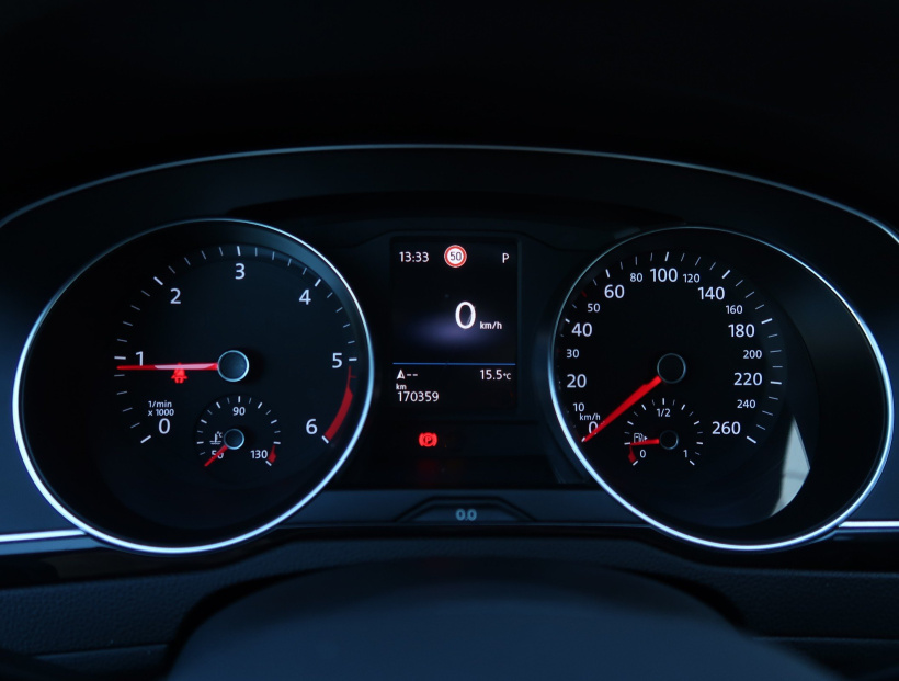 Volkswagen Passat, 2021