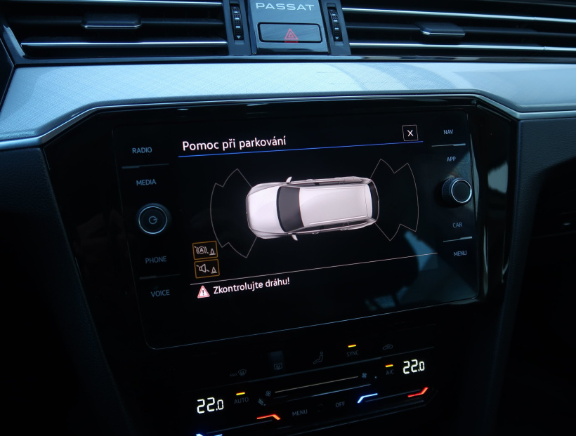 Volkswagen Passat, 2021