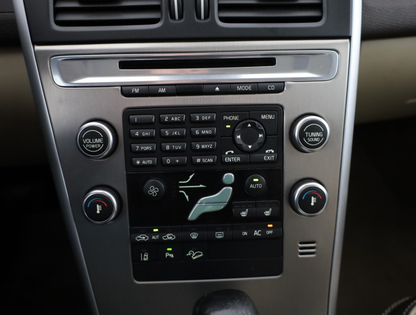 Volvo XC60, 2010