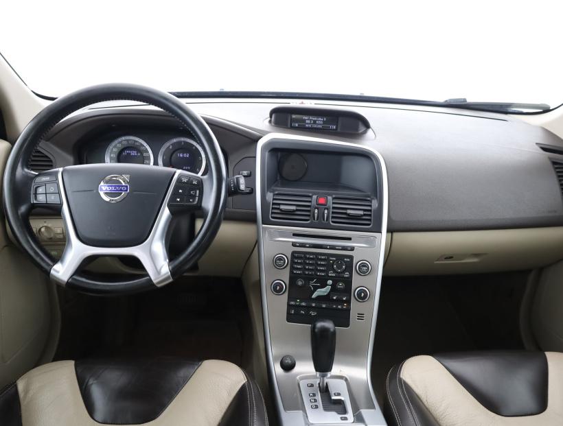 Volvo XC60, 2010