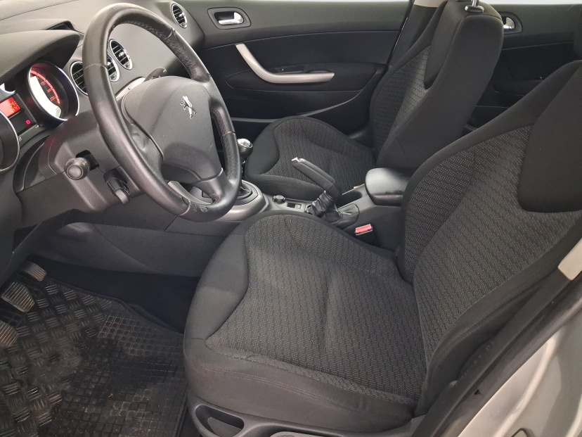 Peugeot 308, 2009