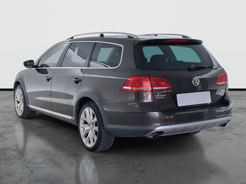 Volkswagen Passat, 2014