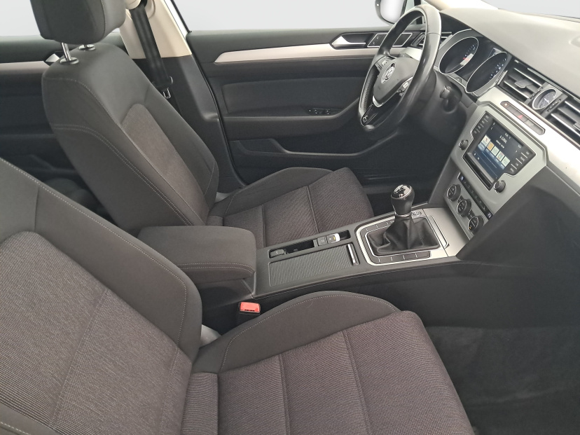 Volkswagen Passat, 2017