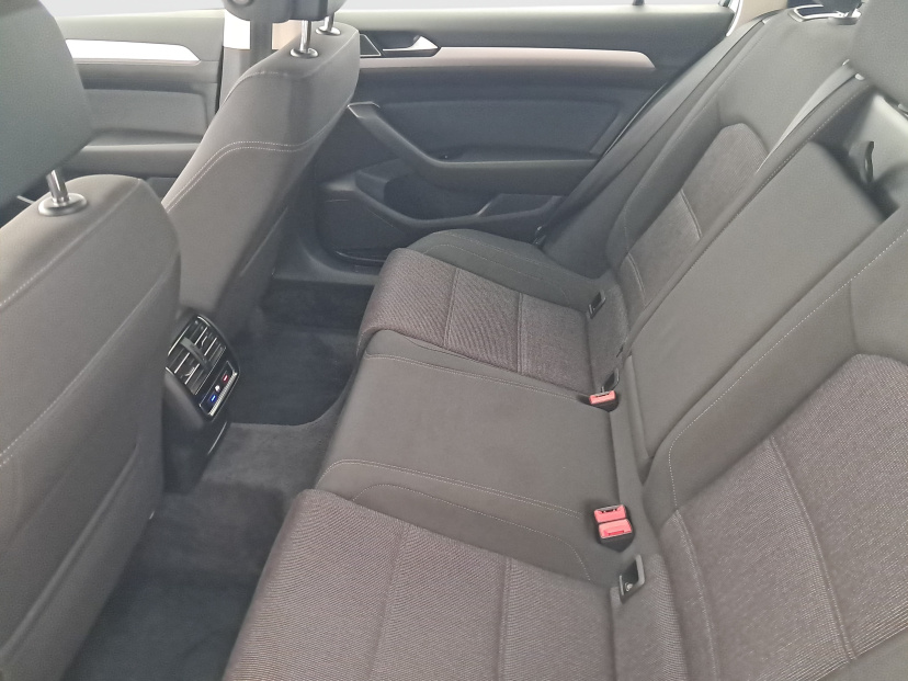 Volkswagen Passat, 2017