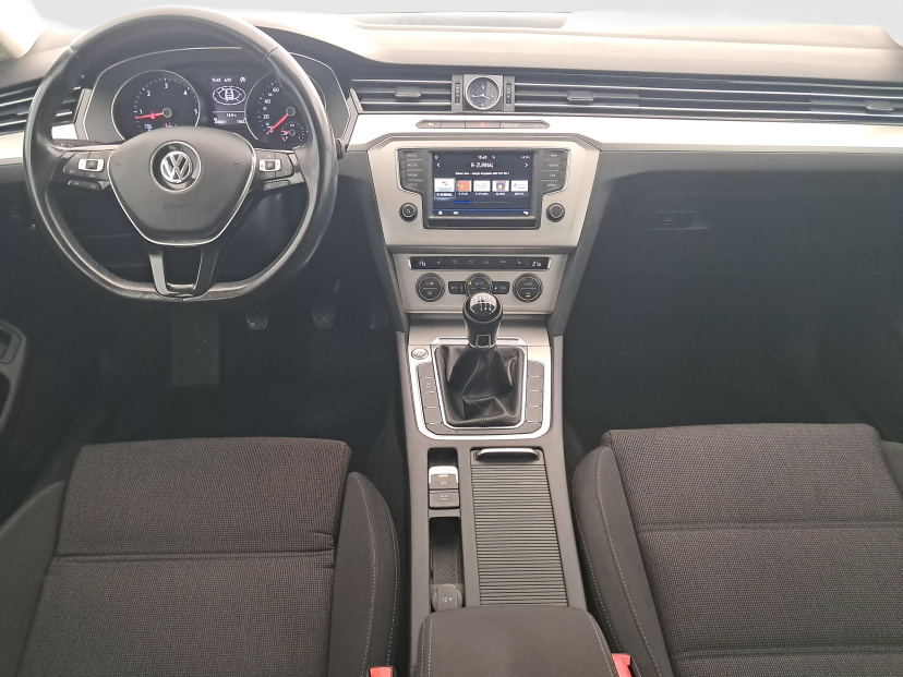 Volkswagen Passat, 2017