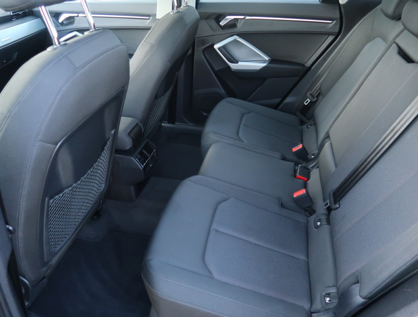 Audi Q3, 2020