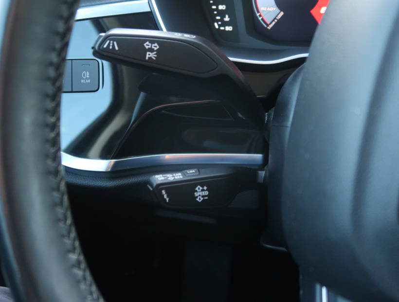 Audi Q3, 2020