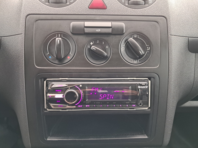 Volkswagen Caddy, 2012