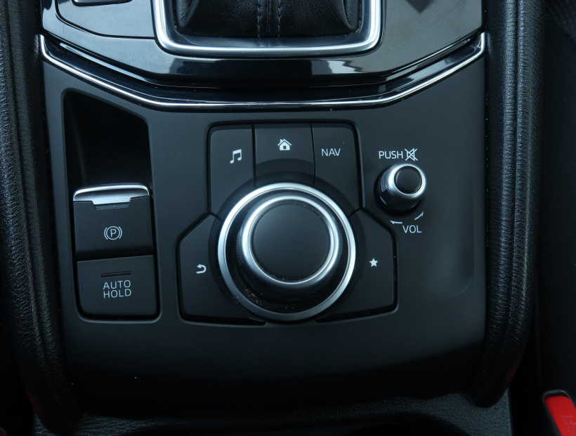 Mazda CX-5, 2018