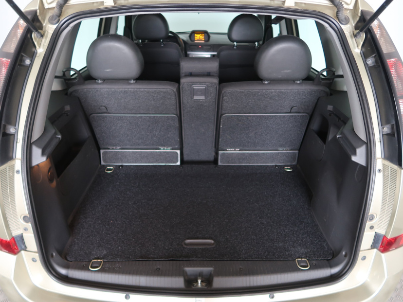 Opel Meriva, 2010