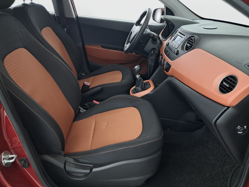 Hyundai i10, 2015