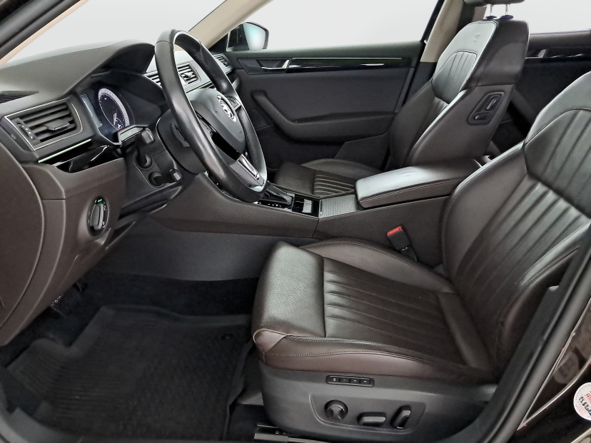 Škoda Superb, 2016