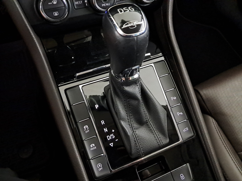 Škoda Superb, 2016