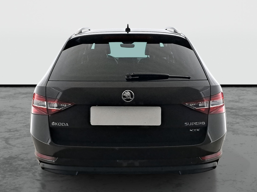 Škoda Superb, 2016