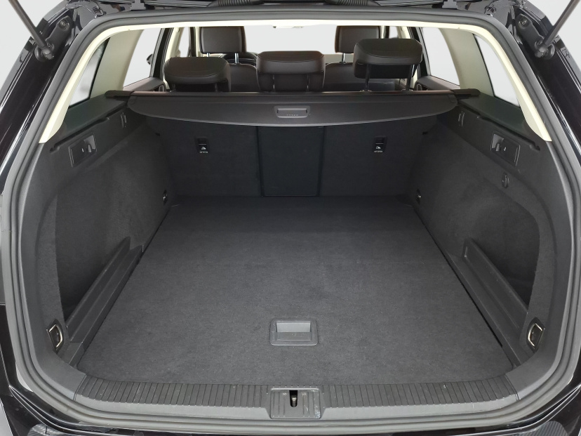 Volkswagen Passat, 2016