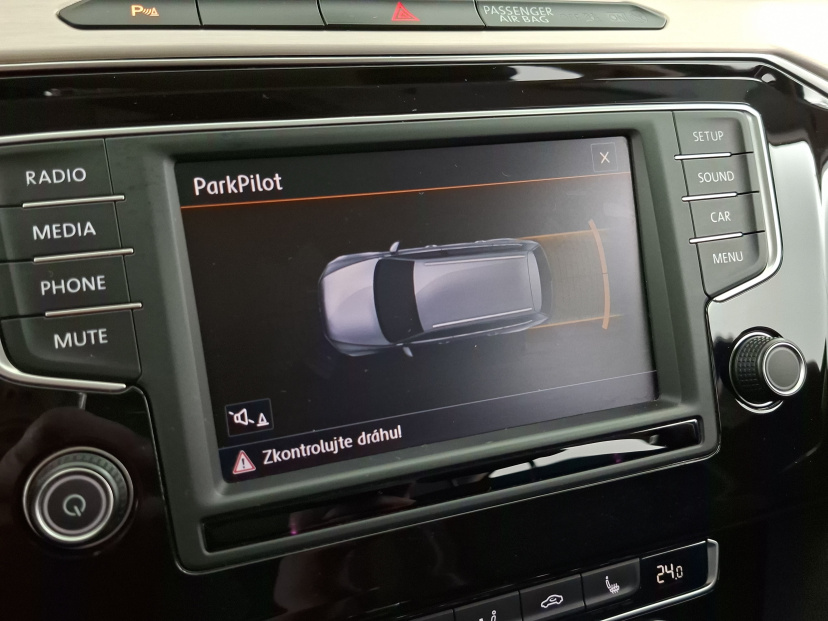Volkswagen Passat, 2016