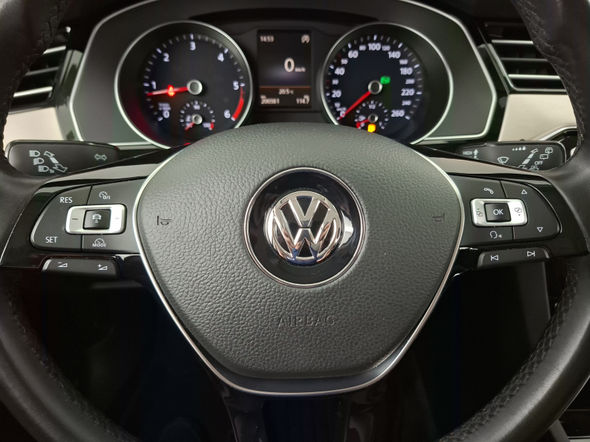Volkswagen Passat, 2016