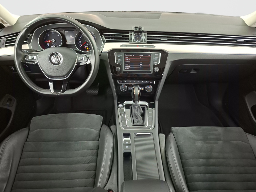 Volkswagen Passat, 2016
