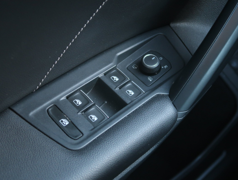 Volkswagen Tiguan, 2022