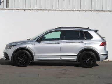 Volkswagen Tiguan - 2022