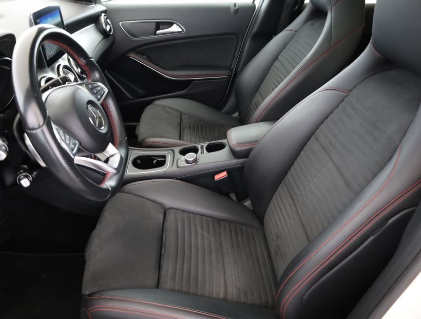 Mercedes-Benz GLA, 2017