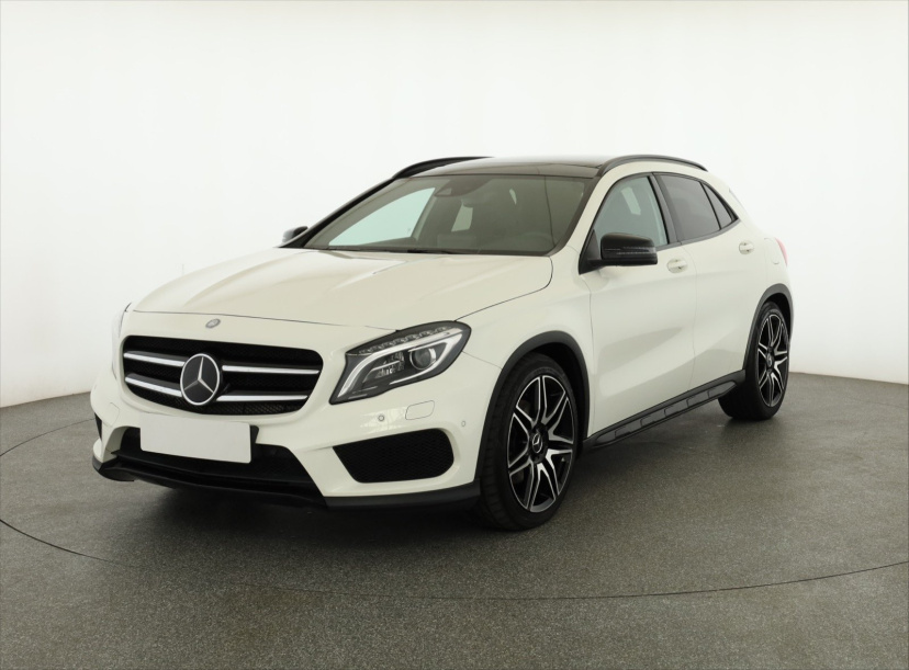 Mercedes-Benz GLA, 2017