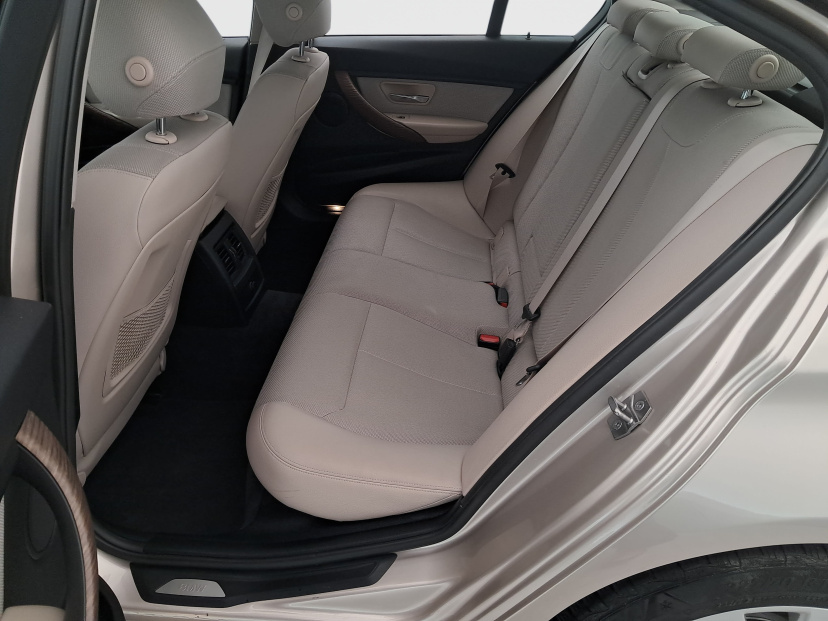 BMW 3, 2015