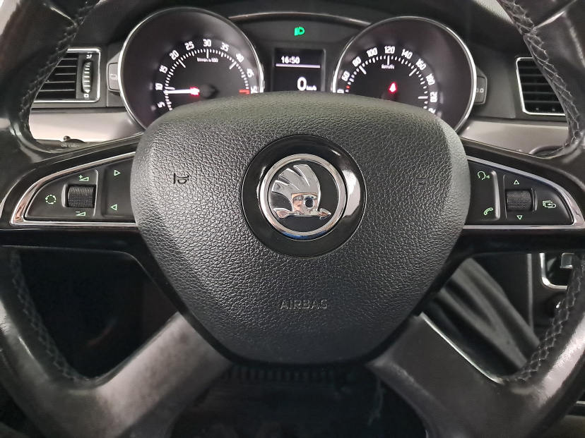 Škoda Superb, 2013