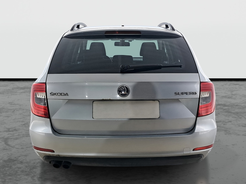 Škoda Superb, 2013