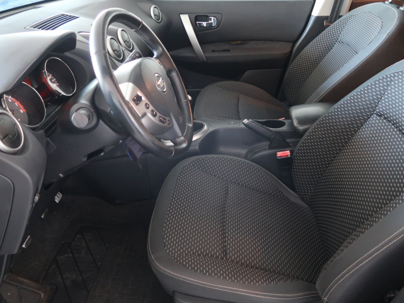 Nissan Qashqai, 2010