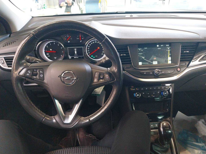 Opel Astra, 2021