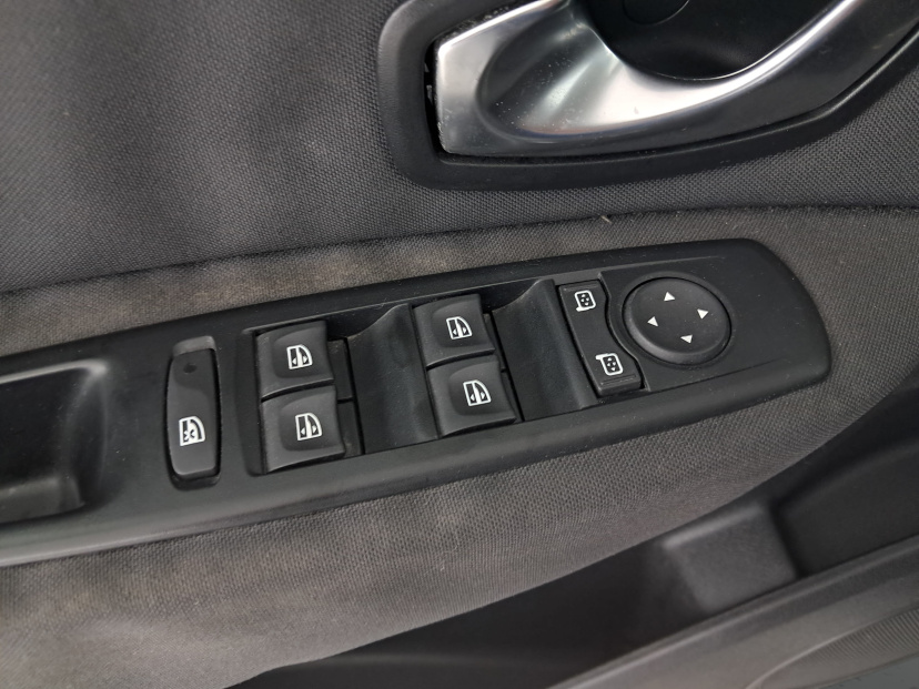 Renault Grand Scenic, 2011