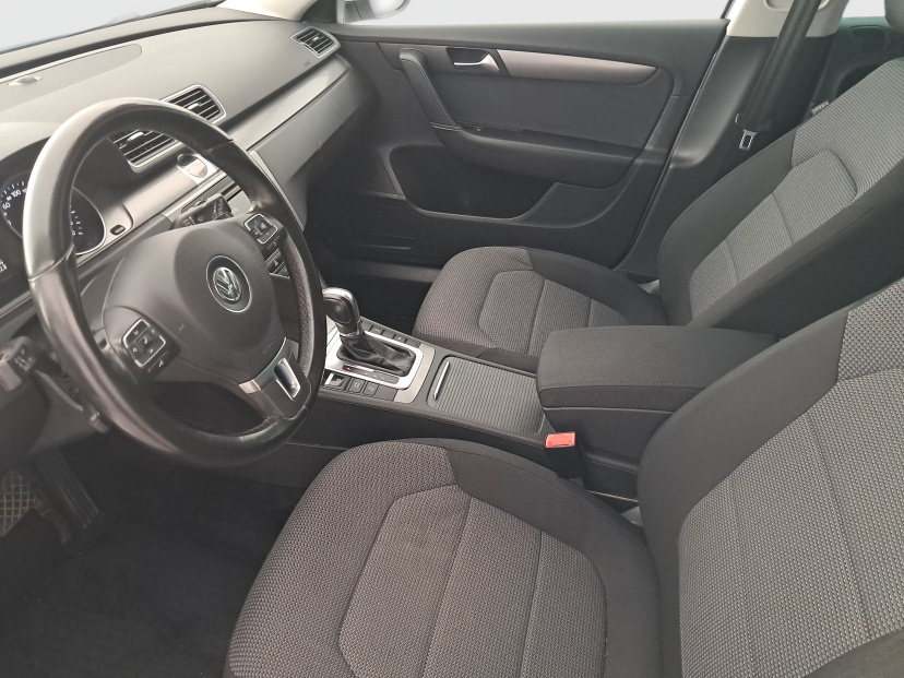 Volkswagen Passat, 2013