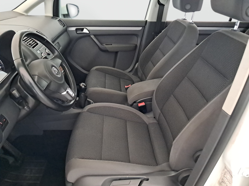 Volkswagen Touran, 2015