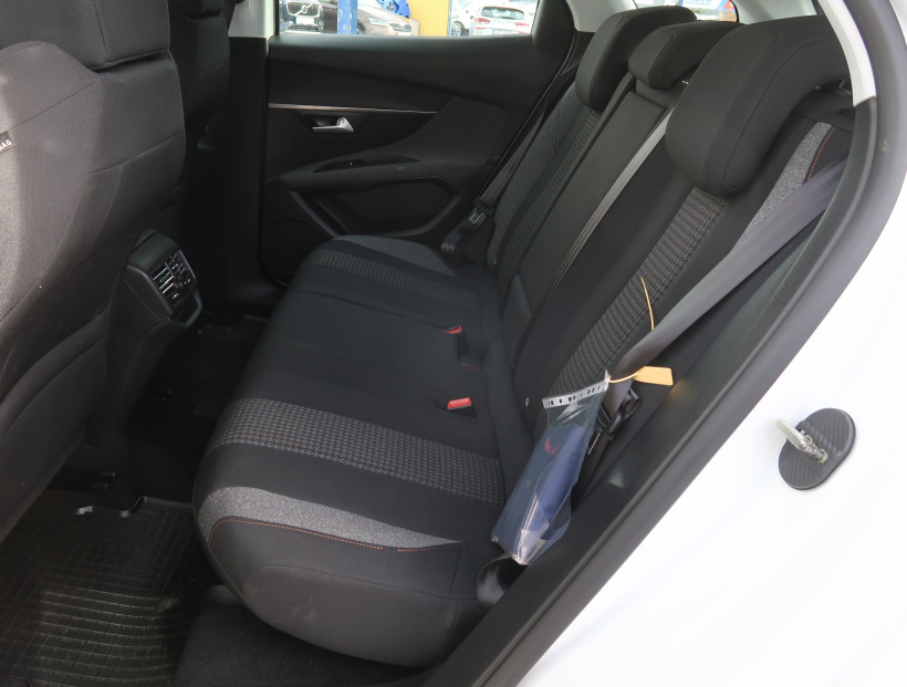 Peugeot 3008, 2020