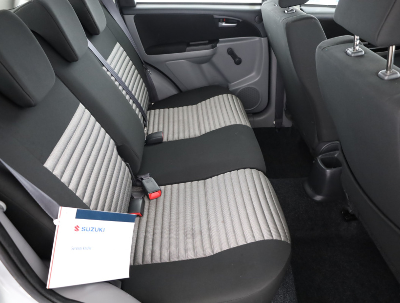 Suzuki SX4, 2015
