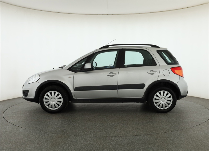 Suzuki SX4, 2015