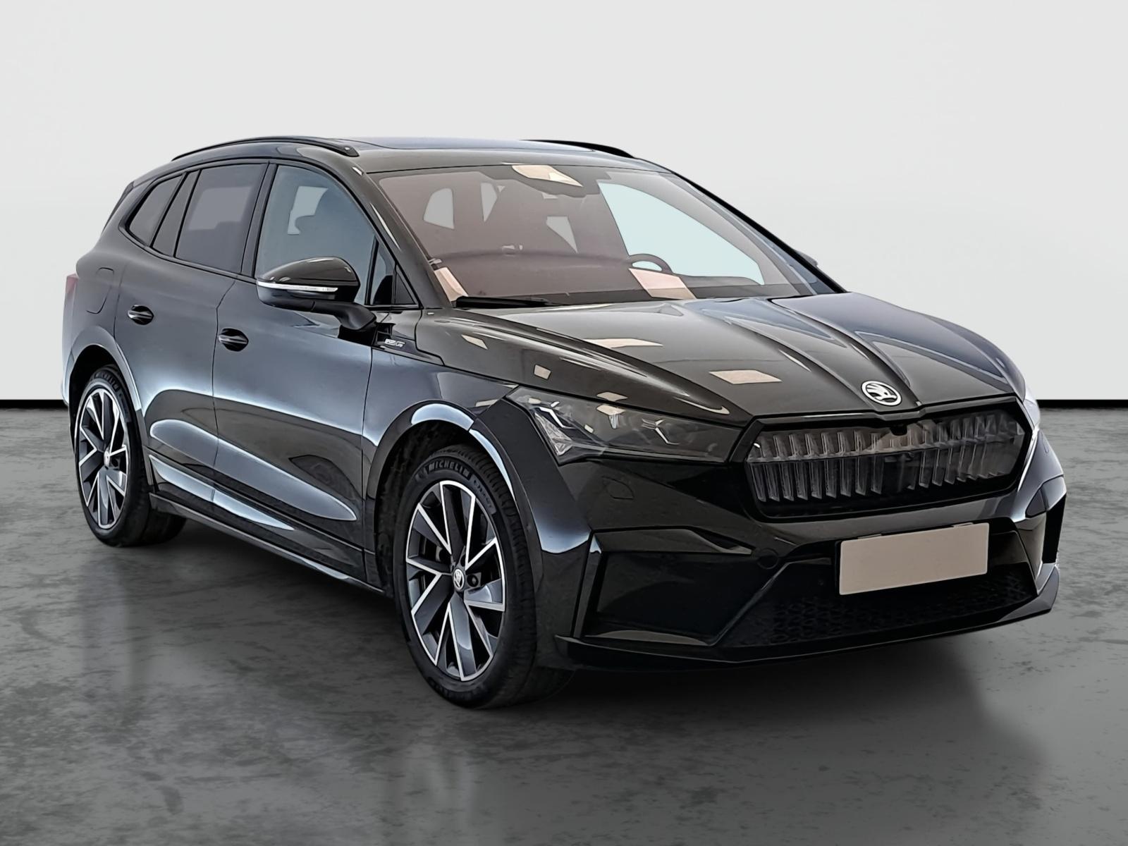 Škoda Enyaq iV 80 (82 kWh), 2023, Sport Line