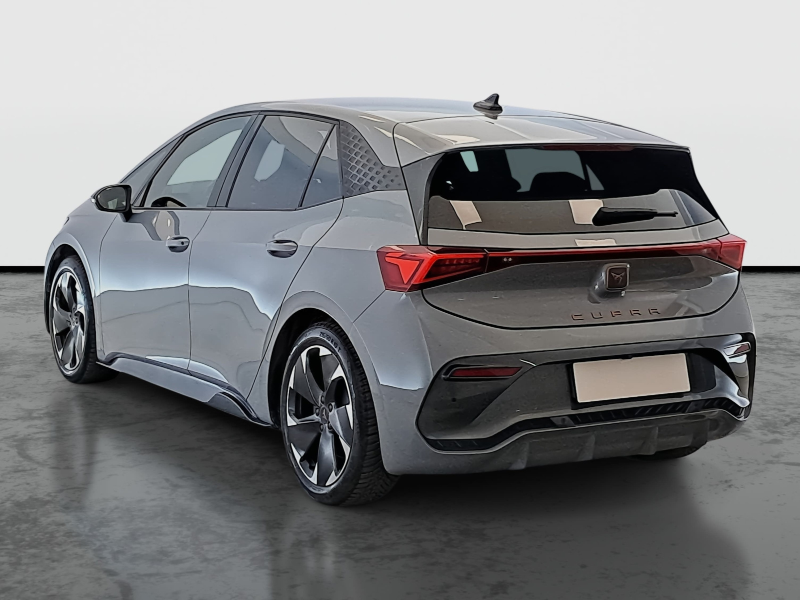Cupra Born 77 e-boost, 2023, digi klima, sportovní sedadla 5