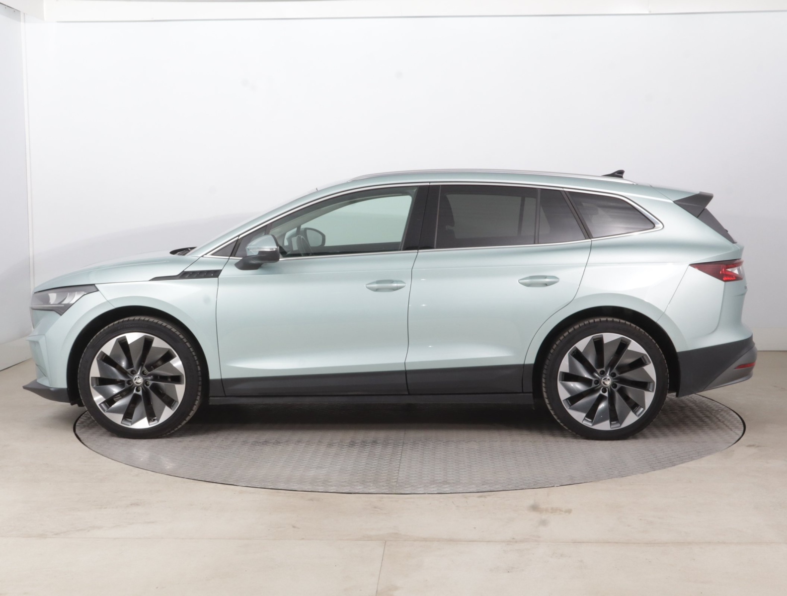 Škoda Enyaq iV 80 (82 kWh), 2024 4