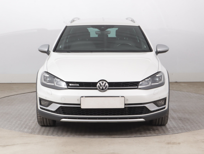 Volkswagen Golf, 2017
