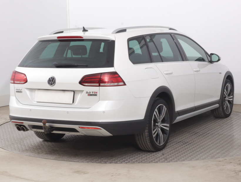 Volkswagen Golf, 2017