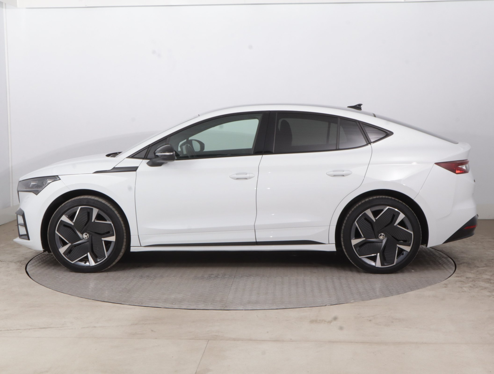 Škoda Enyaq Coupe iV RS (82 kWh), 2023 4