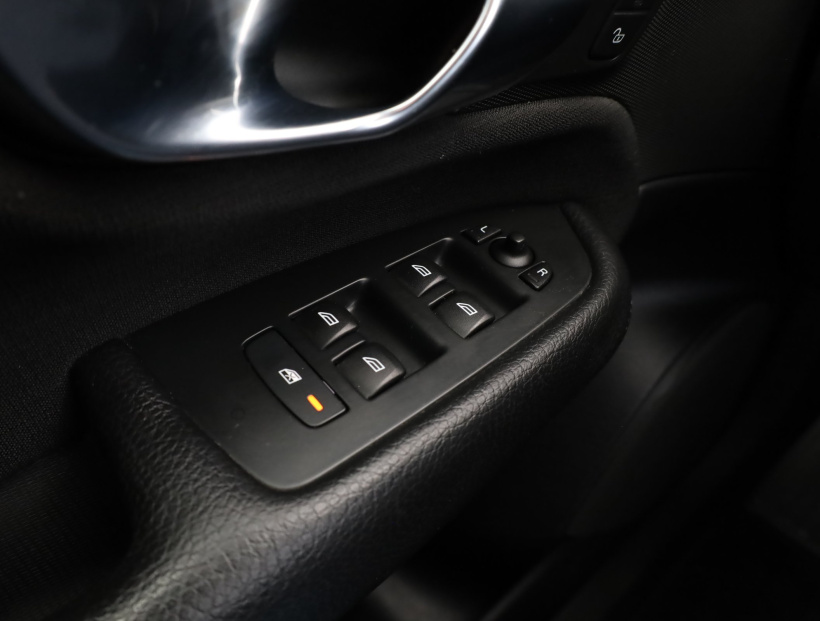 Volvo XC90, 2016