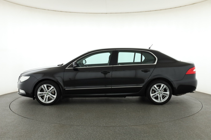 Škoda Superb, 2009