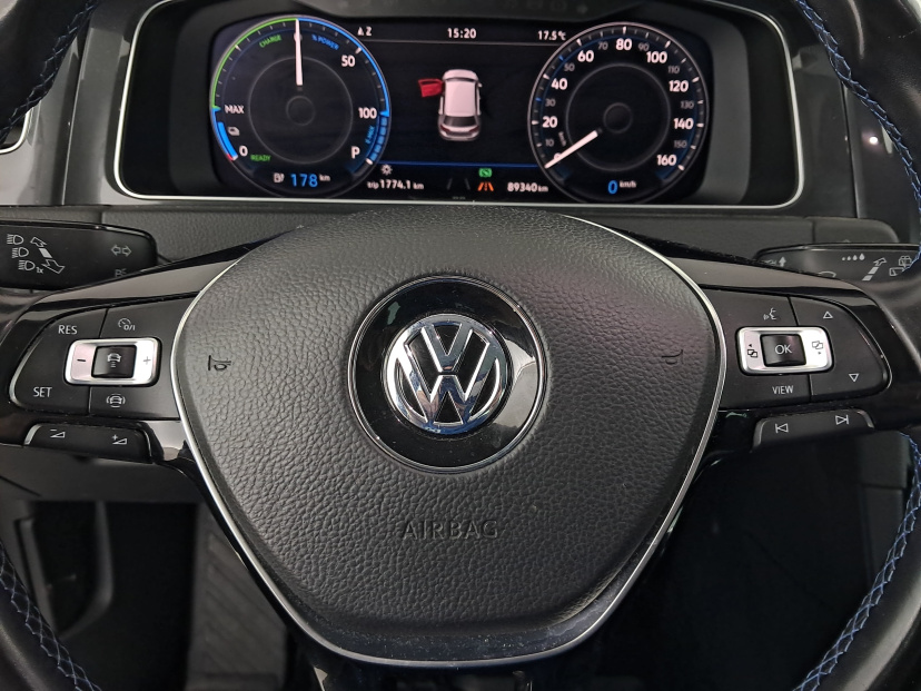 Volkswagen e-Golf, 2018
